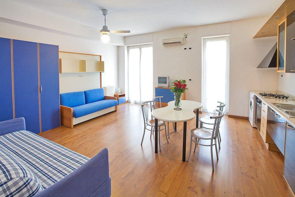 Residenza Adelaide Aparthotel Finale Ligure Kültér fotó
