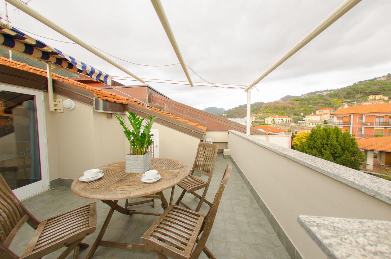 Residenza Adelaide Aparthotel Finale Ligure Kültér fotó