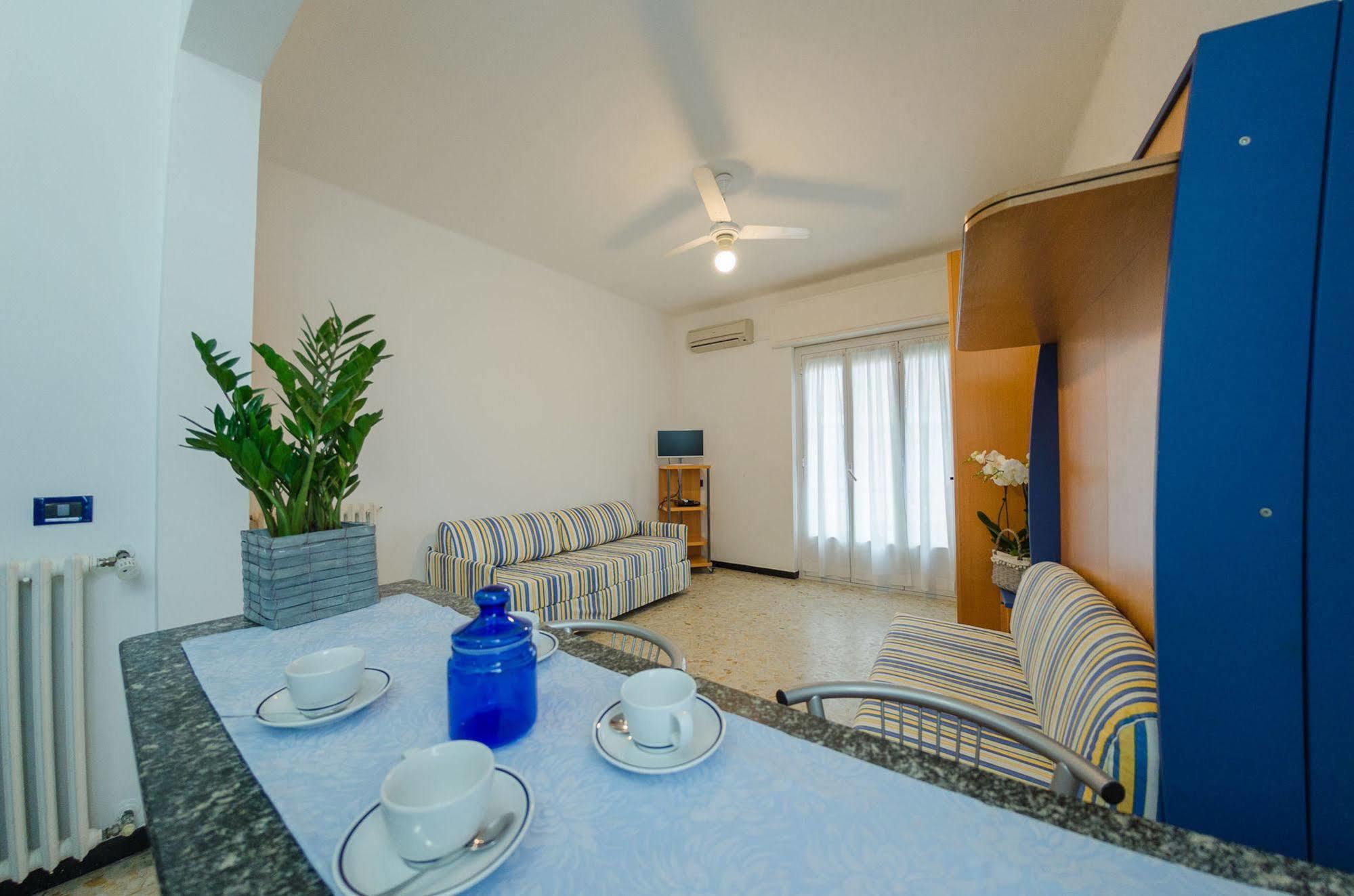 Residenza Adelaide Aparthotel Finale Ligure Kültér fotó