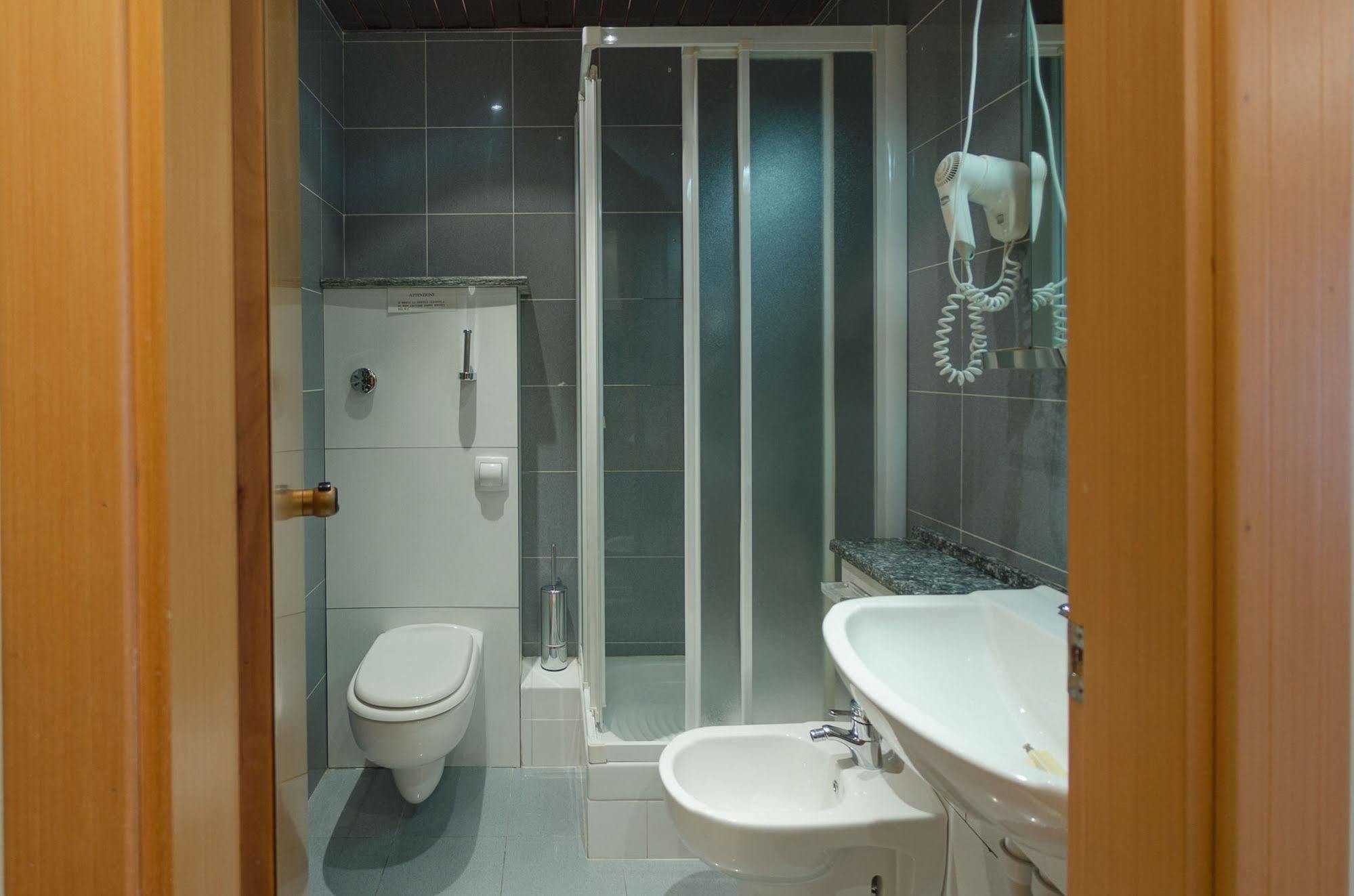 Residenza Adelaide Aparthotel Finale Ligure Kültér fotó