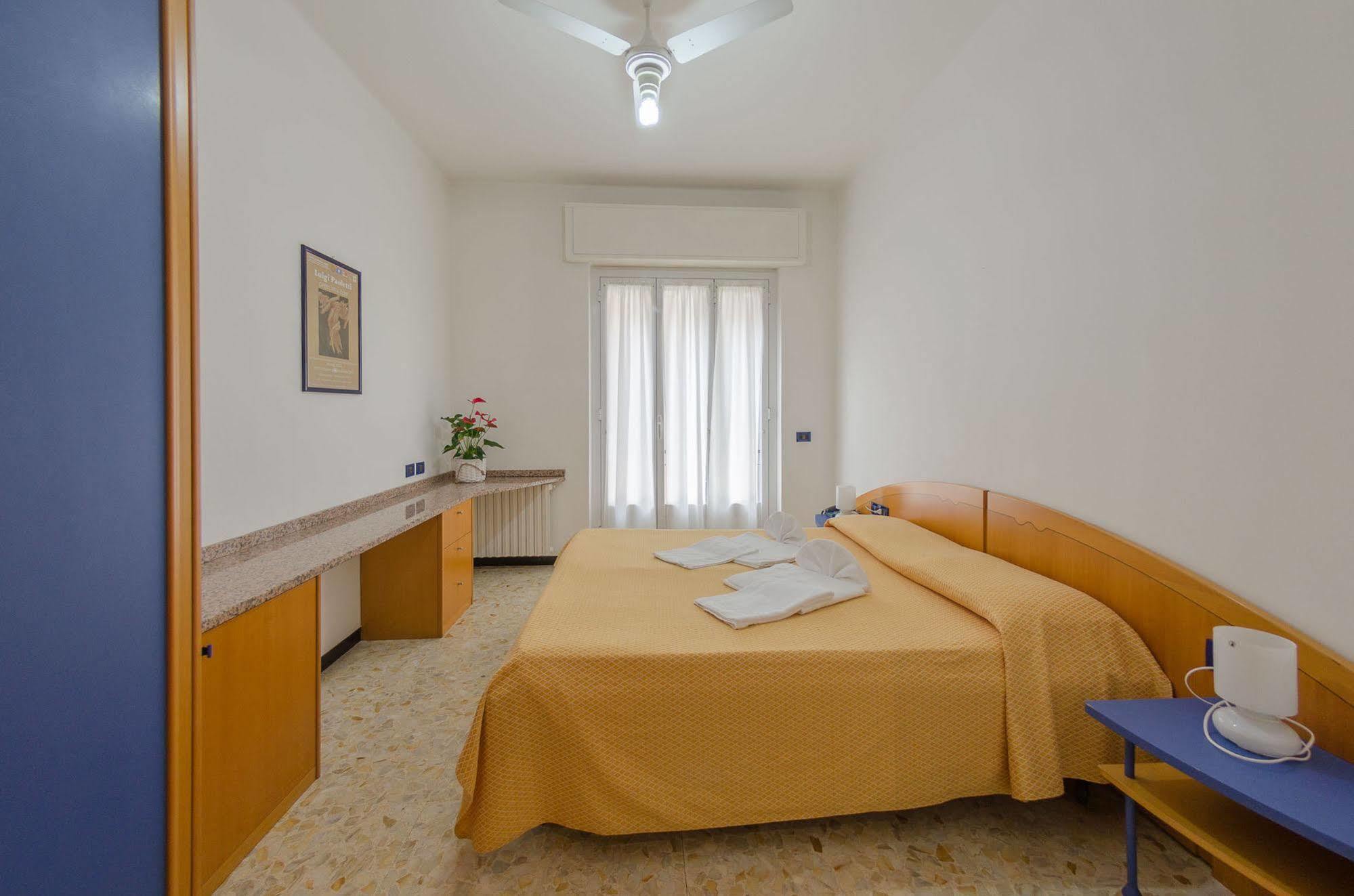 Residenza Adelaide Aparthotel Finale Ligure Kültér fotó